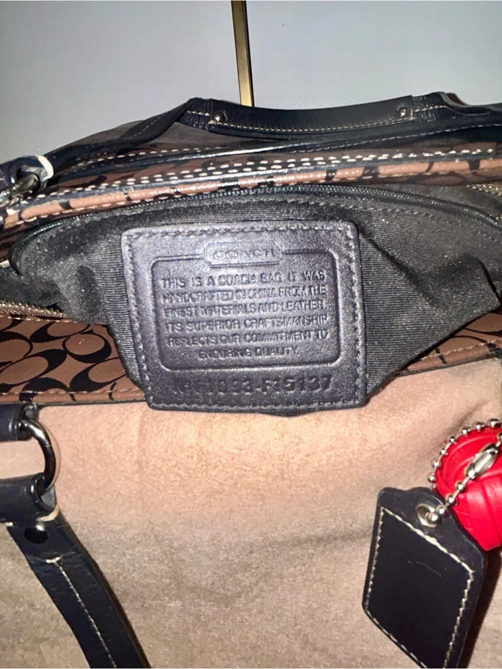 Coach Chelsea Heritage Stripe Signature Tote. Mint Condition